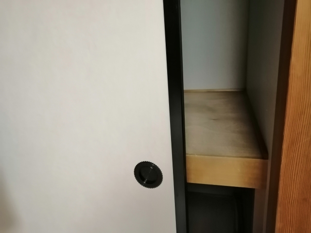 室内がカビ臭い